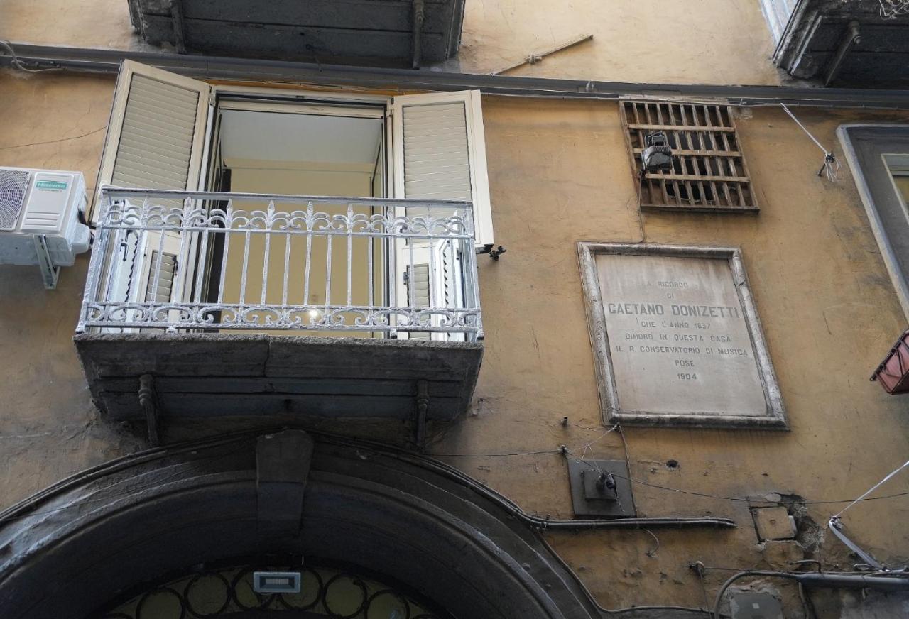 Il Salotto Di Chiaia Hotel Napoli Bagian luar foto